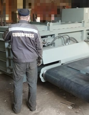 Пресс пакетировочный горизонтальный Кубер- 50Г 